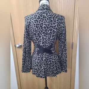 Cabi Leopard Cheetah Animal Print Criss Cross Back Mobwife Blazer